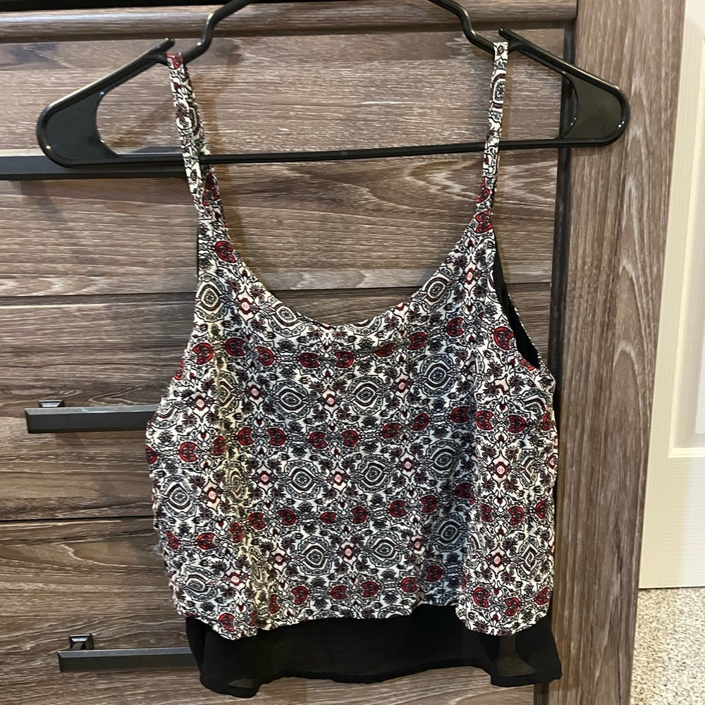 Patterned Tank Top - Picture 4 of 4